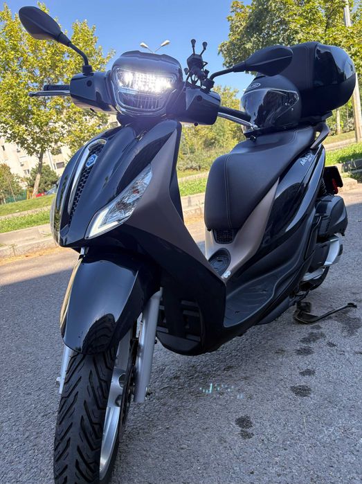 Piaggio Medley 150