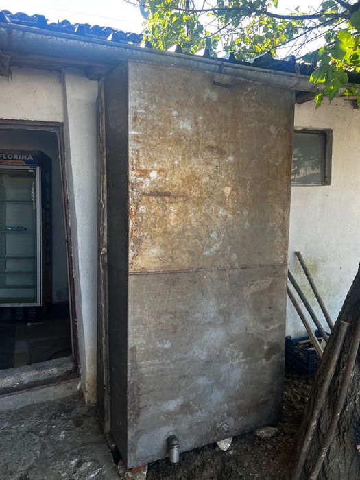 Цистерна за вода от неръждаваема ламарина