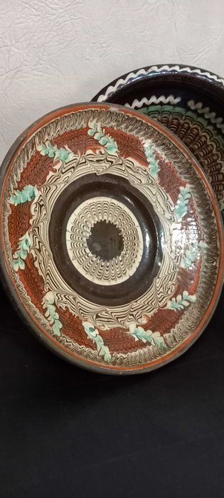 Farfurii decorative vechi, Horezu
