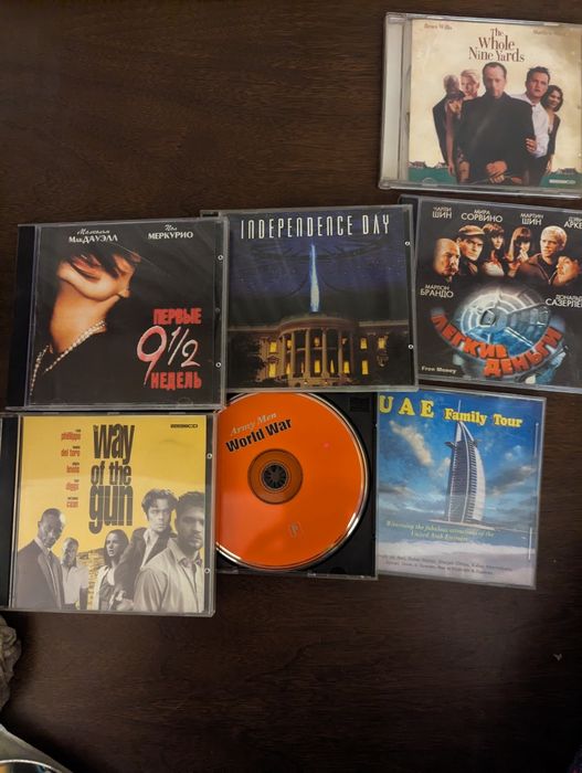 Продам много разных СД, музыкальных, игровых дисков