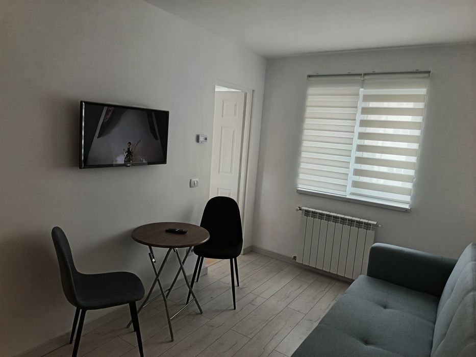 Garsoniera , proaspăt renovata , zona Orion