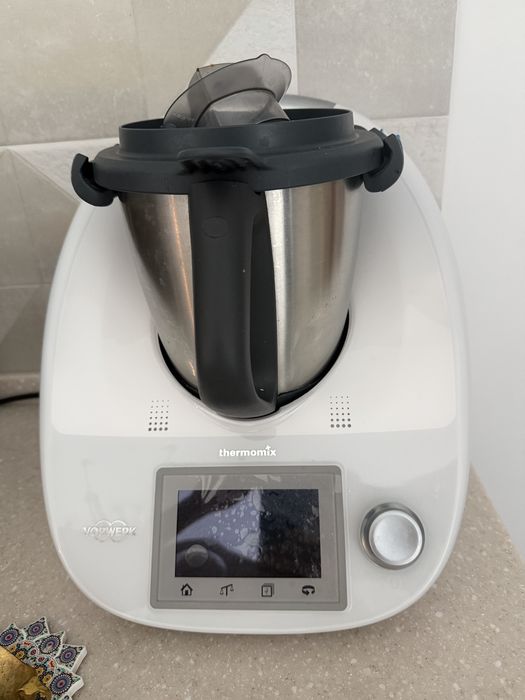 Thermomix продам