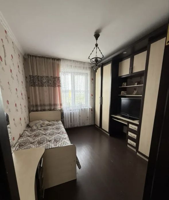 Продам 3 комн квартиру.