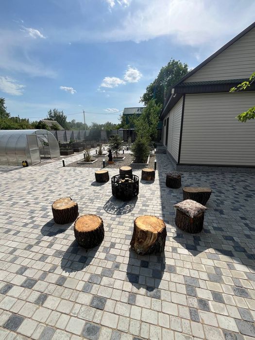 Укладка тротуарной плитки, брусчатки