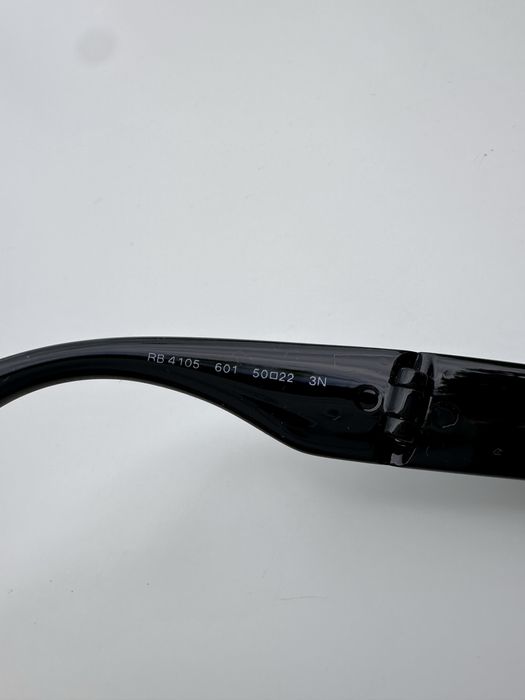 Ray Ban RB4105 Folding Wayfarer