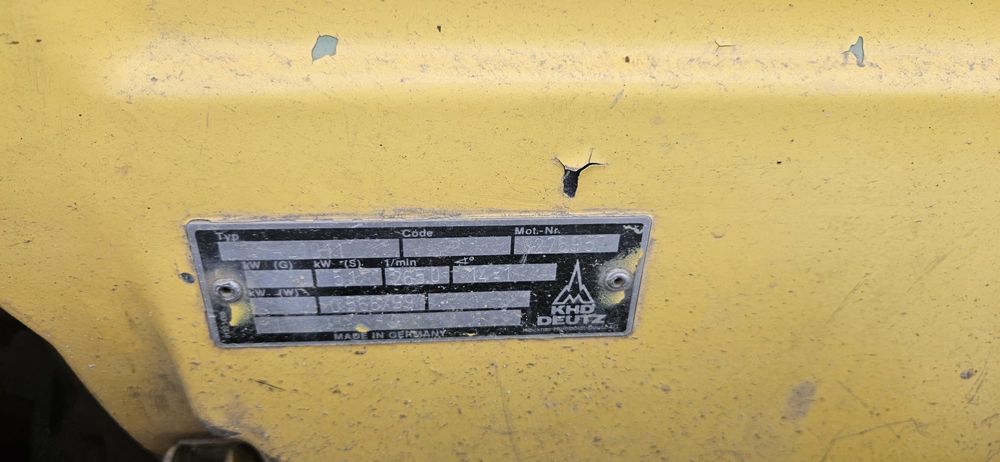 DE VÂNZARE – compactor BOMAG