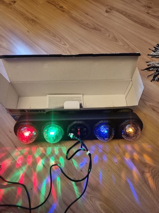 Orga de lumini cu 4 canale, nouă, la cutie