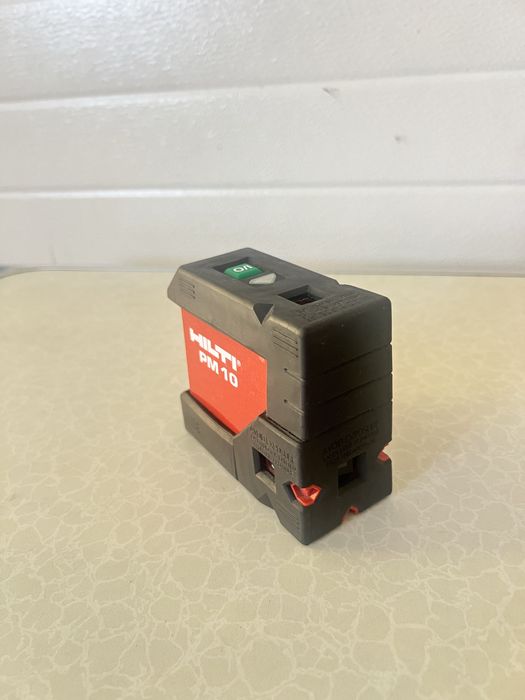 Laser Hilti PM10