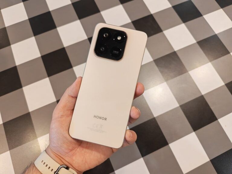 Продавам  спешно Honor X7d чисто нов