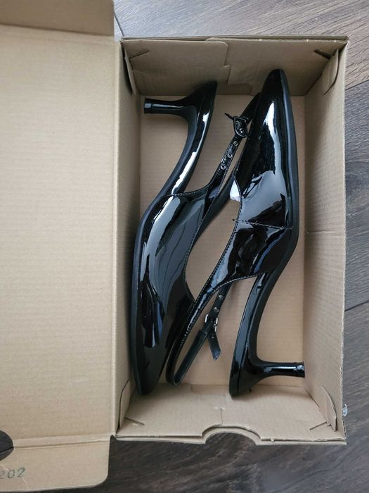 Pantofi de piele naturala Clarks
