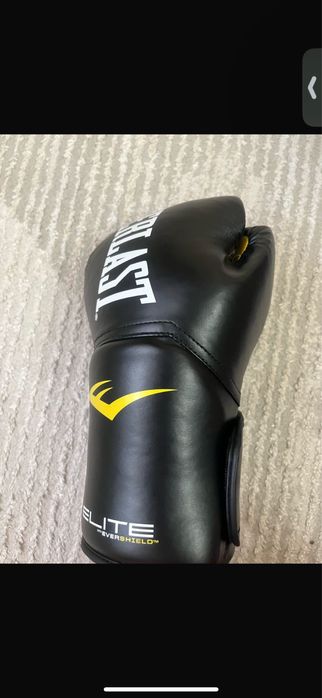 Перчатки для бокса
