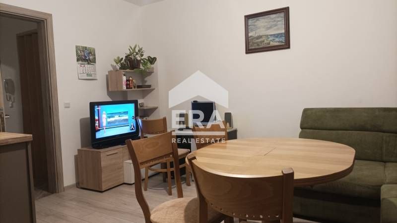 Двустаен обзаведен апартамент за продажба, в нова сграда в района на К