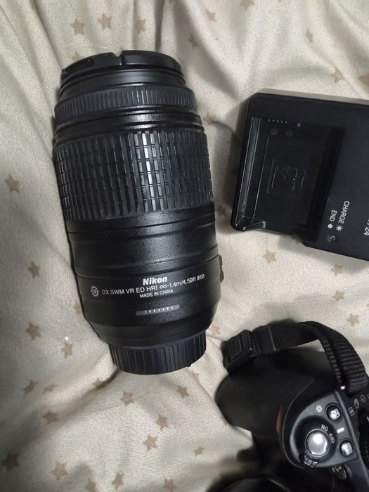 Aparat foto Nikon D3100 + 2 obiective si accesorii