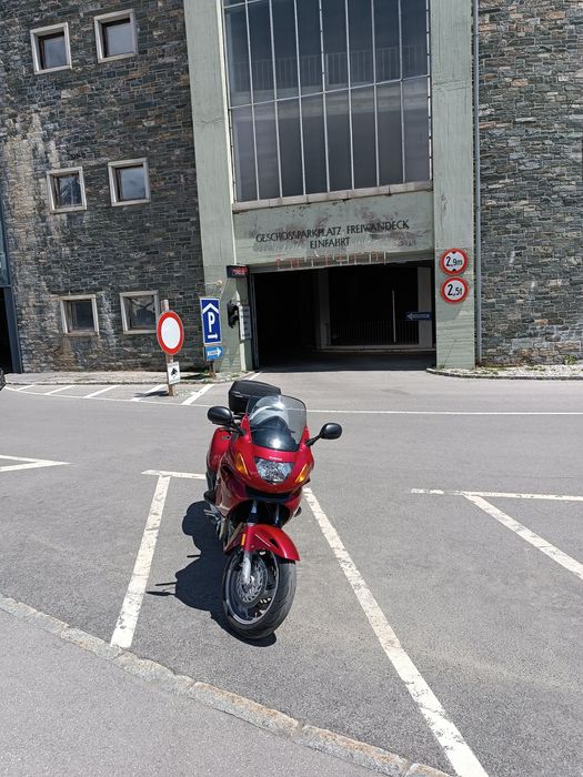 Vând Honda Deauville NT 650