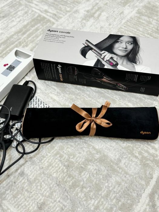 Оригинальный утюжок Dyson