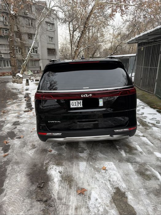 Продаю сваю машину KIA KARNIVAL