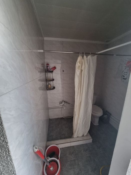 Hovli uy srochno sotiladi