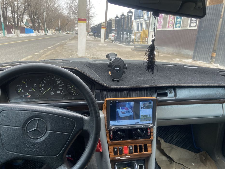 Мерс 124 2,3 сатылады