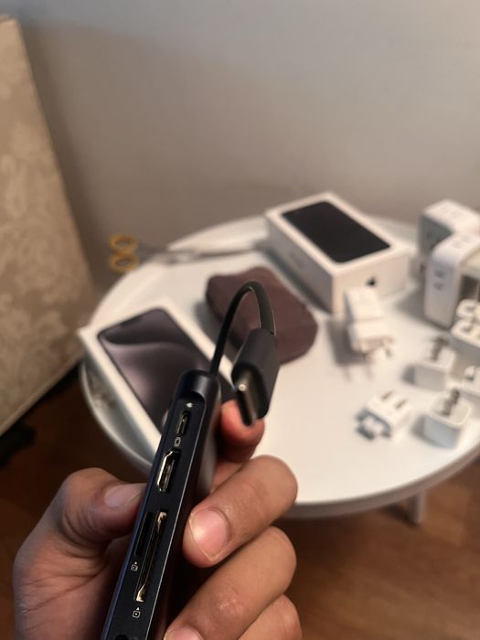 USB-C Hub Pro HDMI SD TF AUX для MacBook / iPad / Laptop