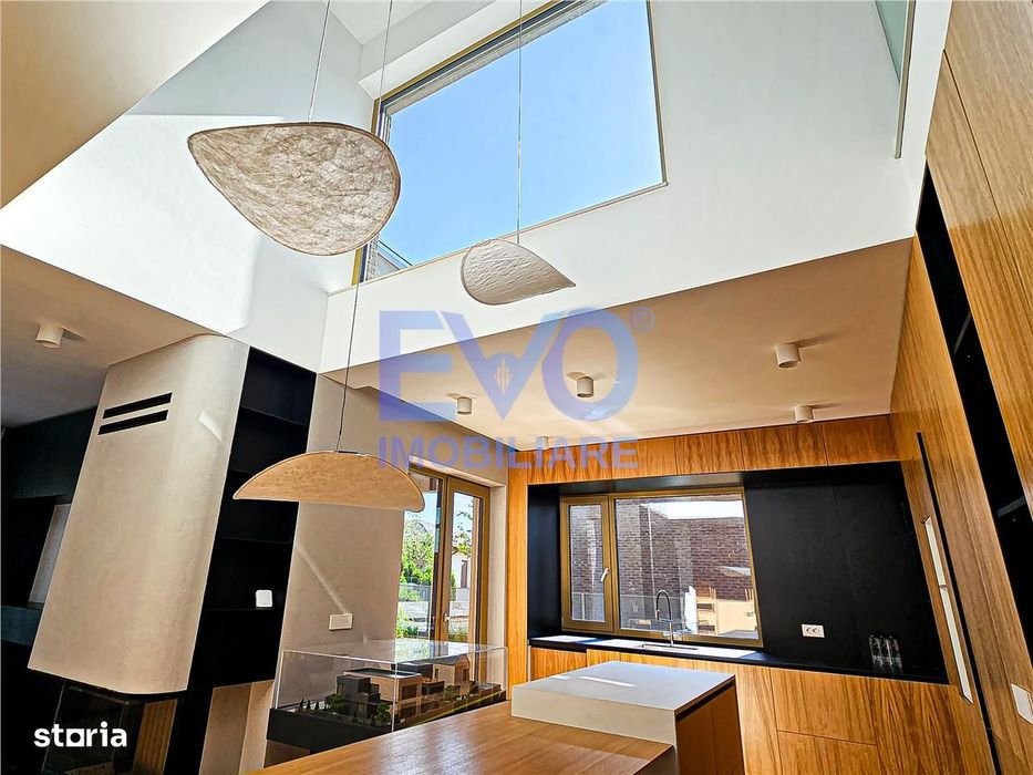 Casa moderna de vanzare, Miradis complex de case premium