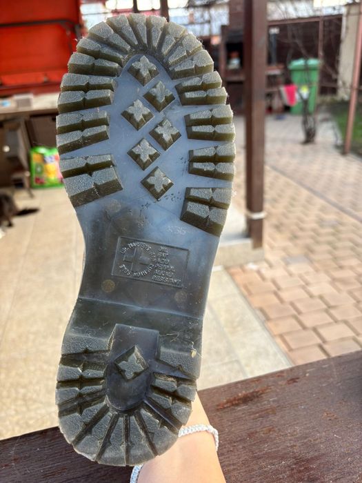 Bocanci de piele Dr  Martens Jadon