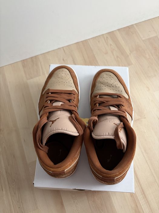 Дамски Jordan 1 SE legend medium brown