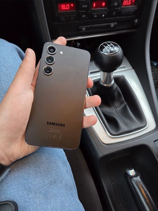 Galaxy S23 de vanzare