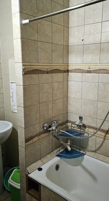 Аренда 2 хонали уй Массив Ялангач , Автосалон