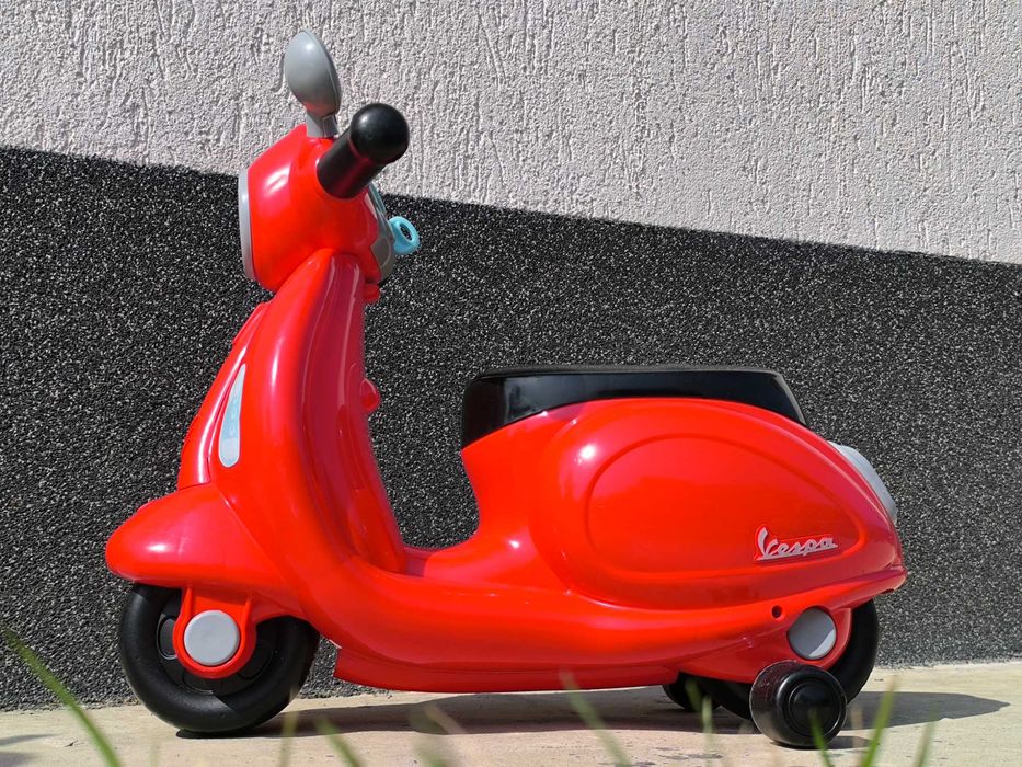 Scuter pentru copii Vespa Primavera 12m+, Chicco, 556x504mm