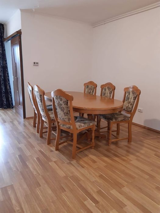 Apartament de inchiriat