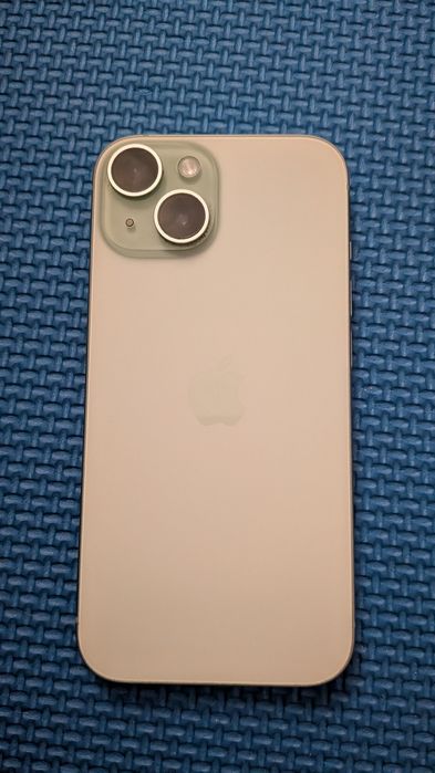 Apple iPhone 15 128