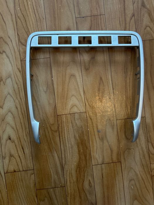 Рамка - накладка под магнитолу