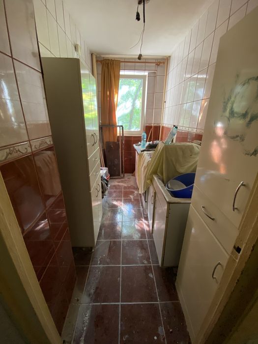 Apartament 2 camere, etaj 1, lângă metrou Râul Doamnei – Aleea Arutela