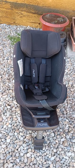 Vând scaun auto copii Nuna REBL 360 ISize negru