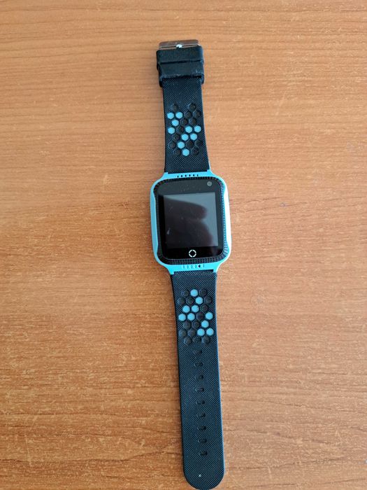 Детски смарт часовник HQwear S528, реален GPS чип тракер,камера, Фенерче, SOS бутон, син