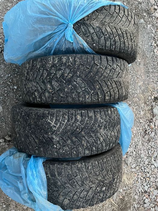 Мишлен комплект 215/50/17