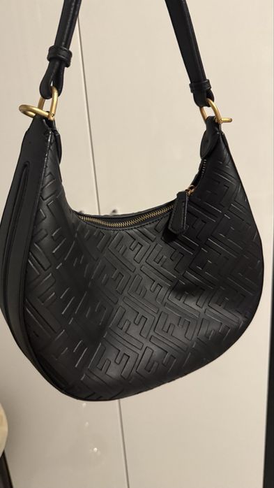 Дамска чанта FENDI