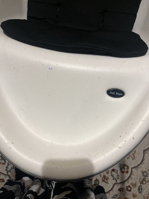 Продам коляску Hot mom