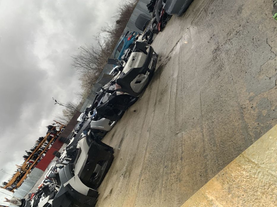 Capota motor, Tesla Y, 2021, 2022, 2023, 2024.