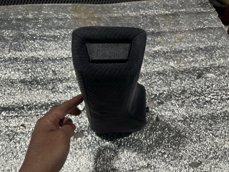 Подлокотник ауди 100 с4