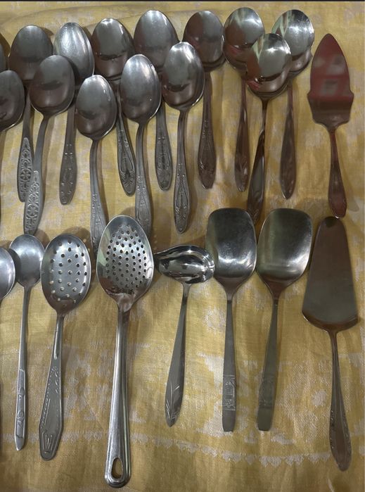 Продается советская ложек больших и обычный, чайная ложки
