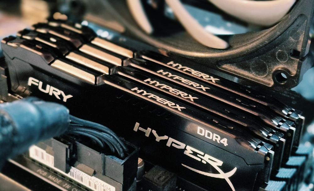 32GB RAM DDR4 2400MHz Hyper X Black