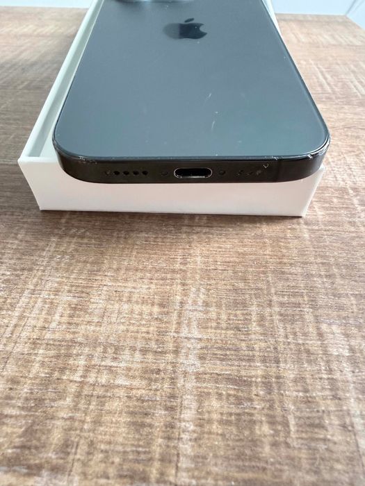 Продам Iphone 16Pro, 256 Gb