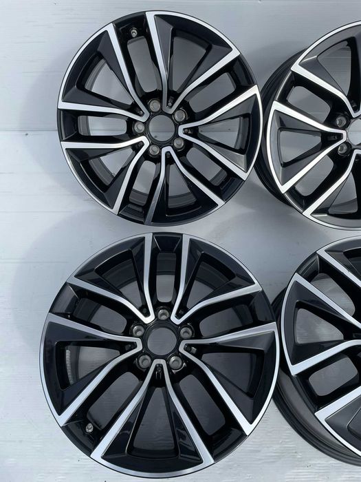 Jante R18 gama Mercedes S CLS GLK E C impecabile originale 5x112 66.1