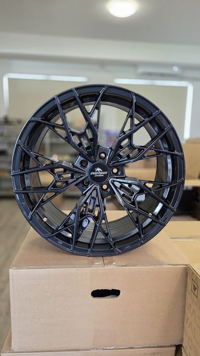 Jante R19 5x112 Forzza Spectrum Flow Forged Noi Audi A3 A4 A5 A6 A7 A8 Q3 Q5 Q7 Mercedes C E S CLA CLS GLC GLE BMW G20 G30 F40 X1 X3 Seat Leon Cupra