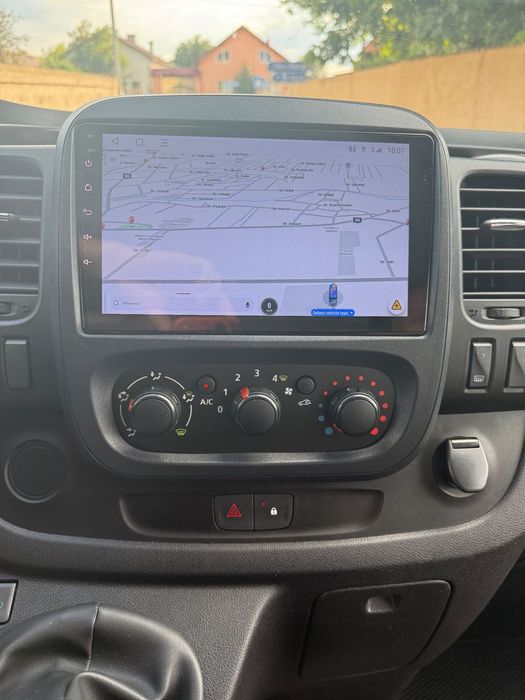 Renault Trafic  - varianta scurta