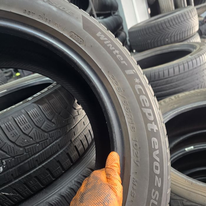 2x 225/55/18 M+S HANKOOK 2020 Stare excelentă
