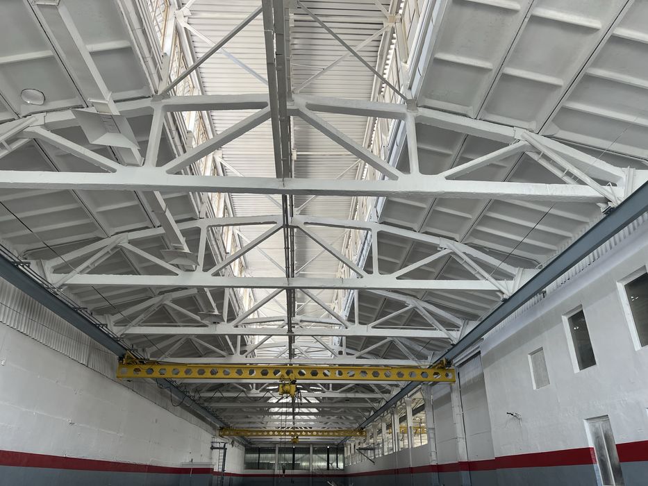 Сдается в аренду здания под склад или под производство 300+500+1700м2