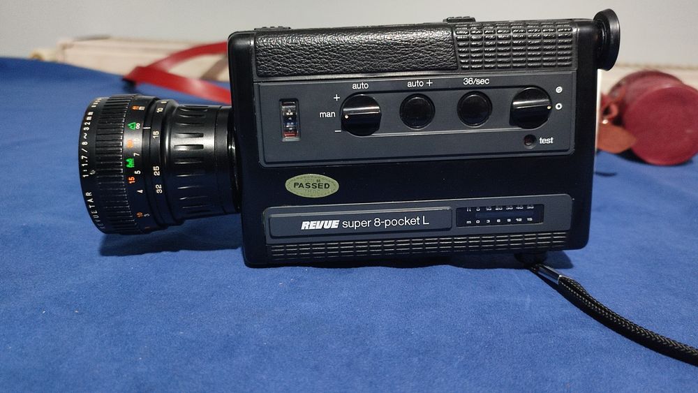REVUE Super 8-Pocket L camera de filmat 8mm vintage obiect de colecție