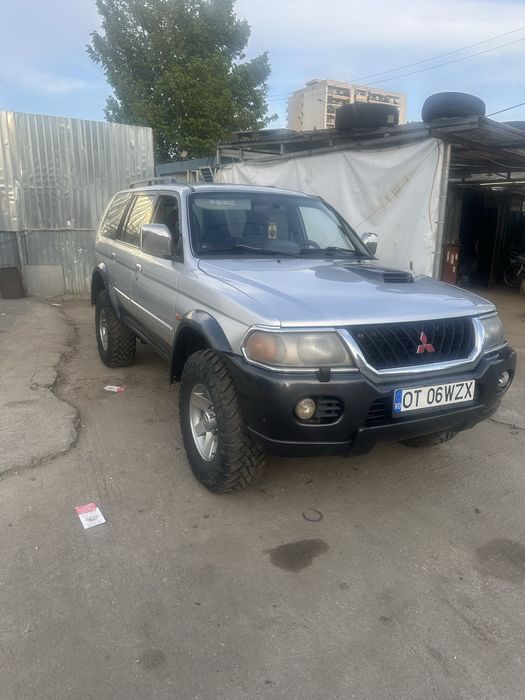 Mitsubishi Pajero Sport